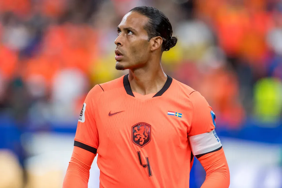 Journalist: Virgil van Dijk has held talks over his international football future