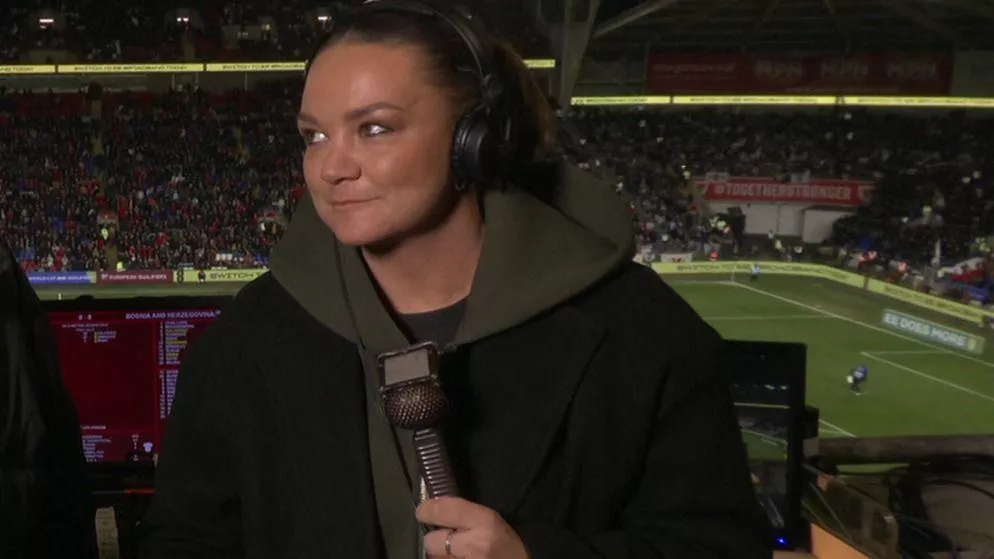 Football fans rally around female commentator over sexist abuse online
