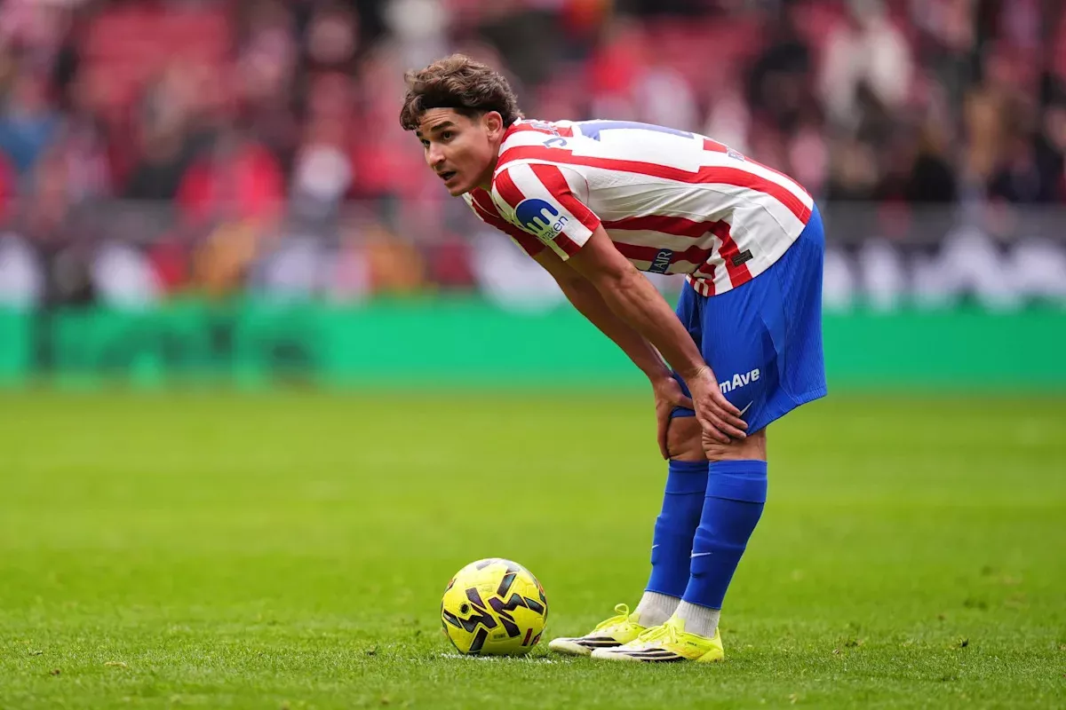 Atletico Madrid superstar’s entourage denies holding talks with Barcelona