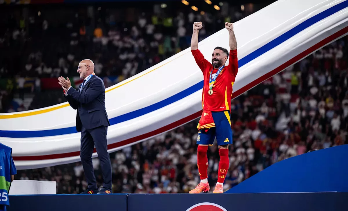 Luis de la Fuente speaks on Dani Carvajal’s World Cup status