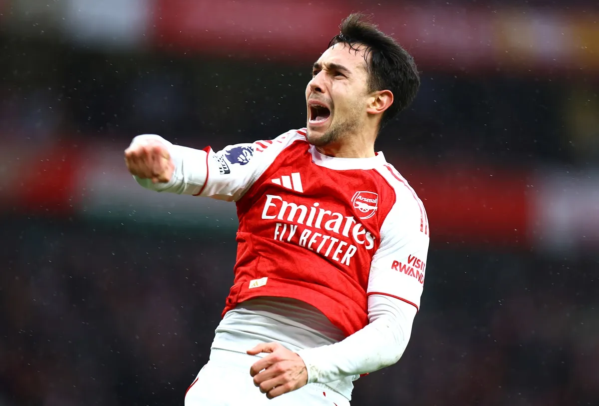 Arsenal rejected late Chelsea bid for their midfielder