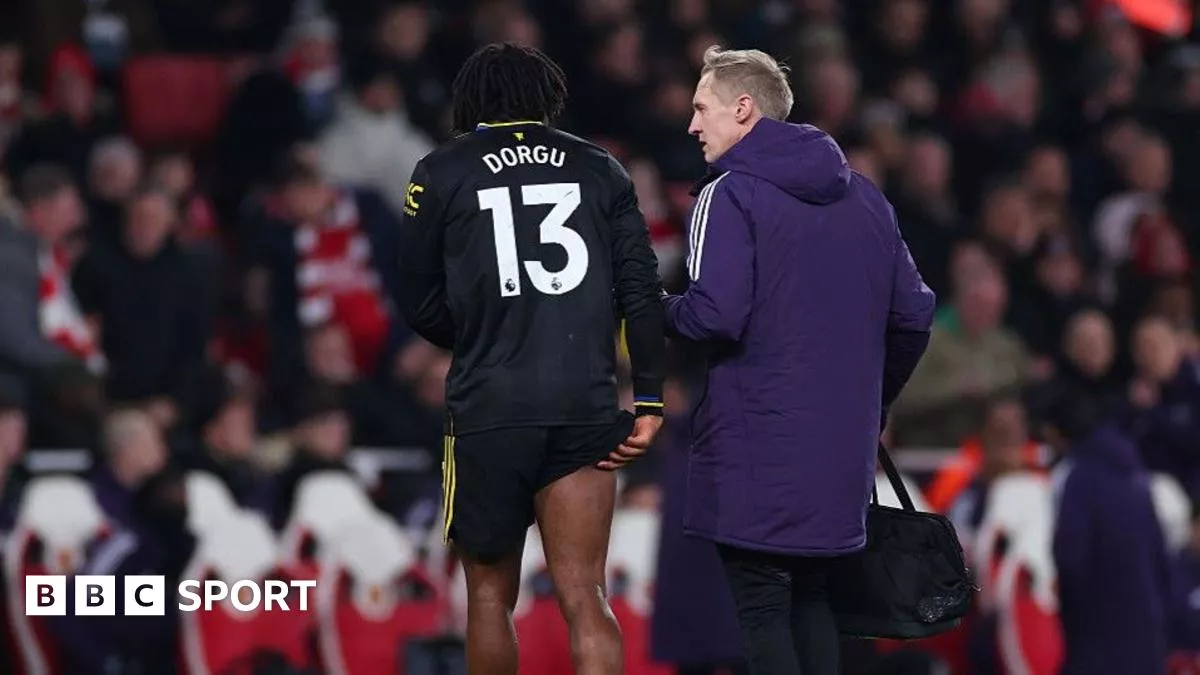 Man Utd's Dorgu set for weeks out with hamstring issue