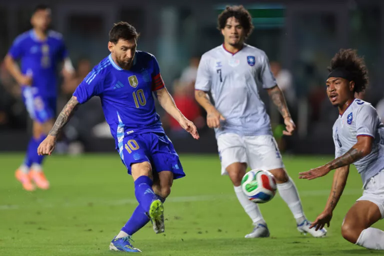 Argentina, Lionel Messi playing World Cup friendlies at iconic college football stadiums