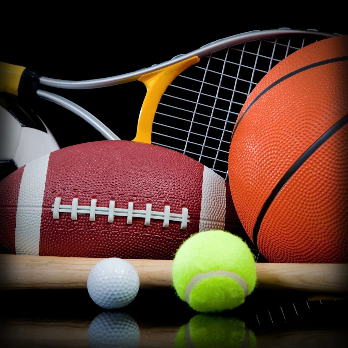 HS Roundup | Area high school teams battle on the field and court