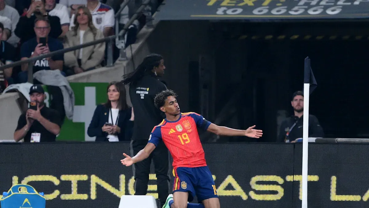 England vs Spain, Nations League live: Lamine Yamal puts World Cup champs up after Guehi error (video)