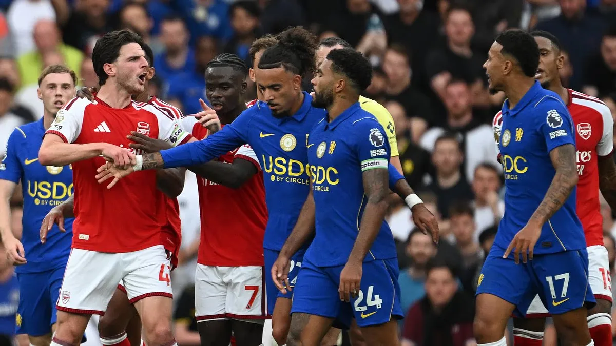 Paul Scholes hints at World Cup fallout between England duo Declan Rice and Morgan Rogers as possible reason pair were involved in furious incident during Arsenal's win vs Chelsea