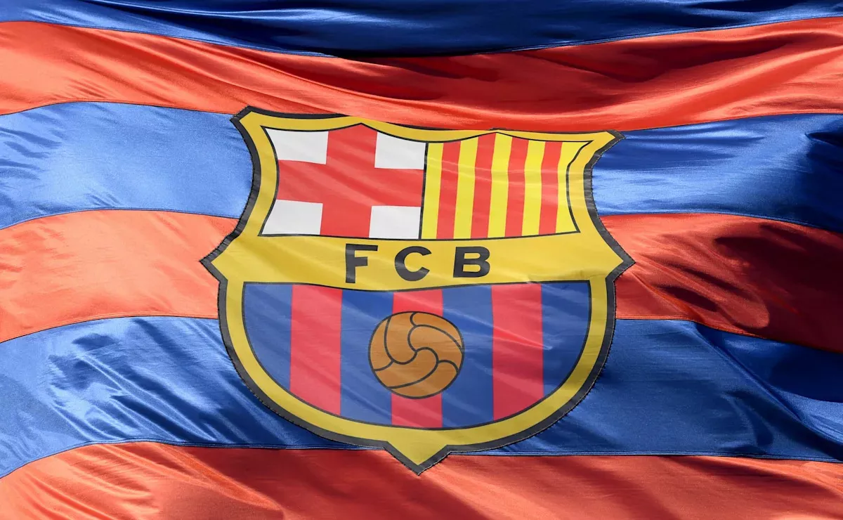 Barcelona keeping tabs on Benfica’s highly-rated teenage right-back talent