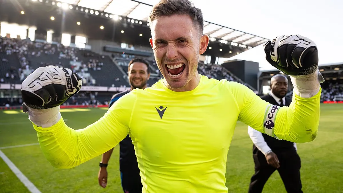 Dean Henderson signs new Crystal Palace contract until 2030 making him highest-paid player after summer interest from Nottingham Forest