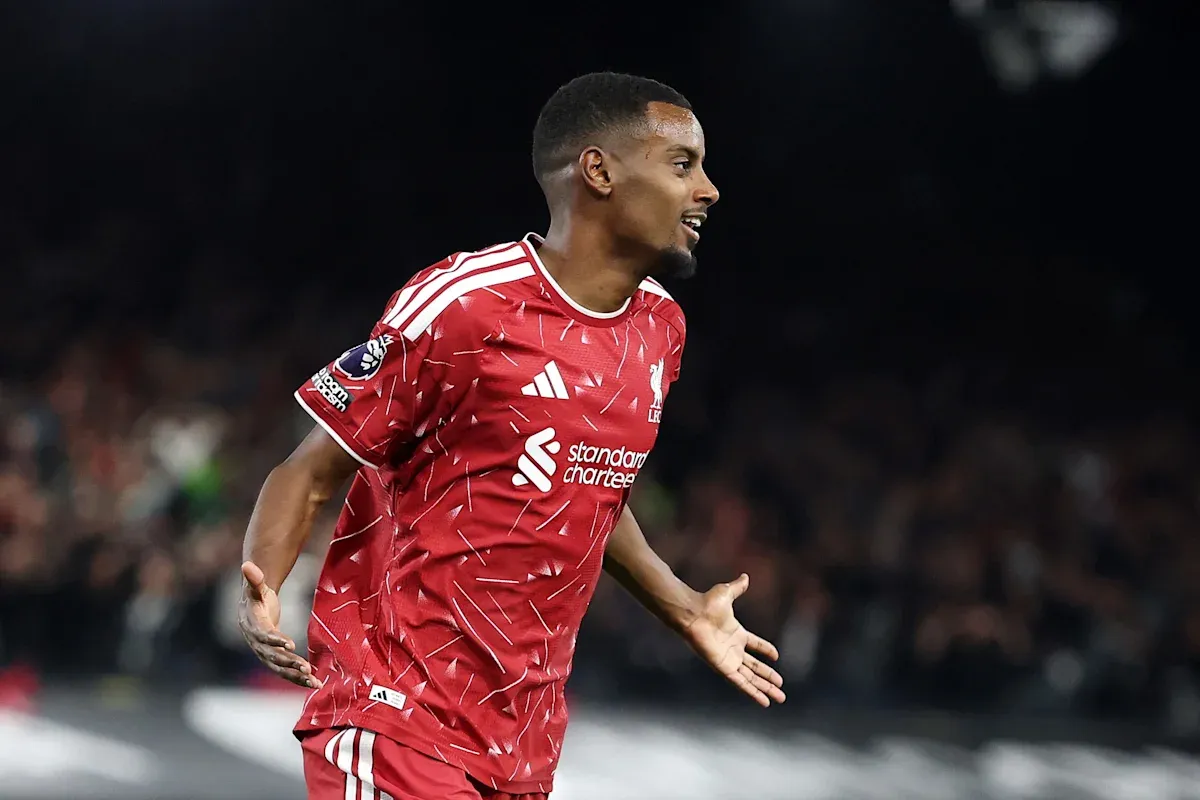 WATCH: Isak double in first 10 minutes fires Liverpool ahead of Ipswich Town early