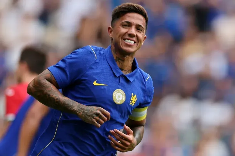 Man City chase Fernandez, Arsenal eye Alvarez on deadline day