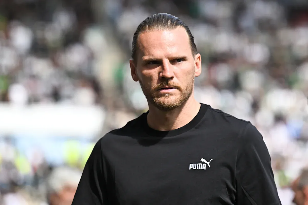 Gladbach fires Eugen Polanski as coach after starting Bundesliga with 3 defeats