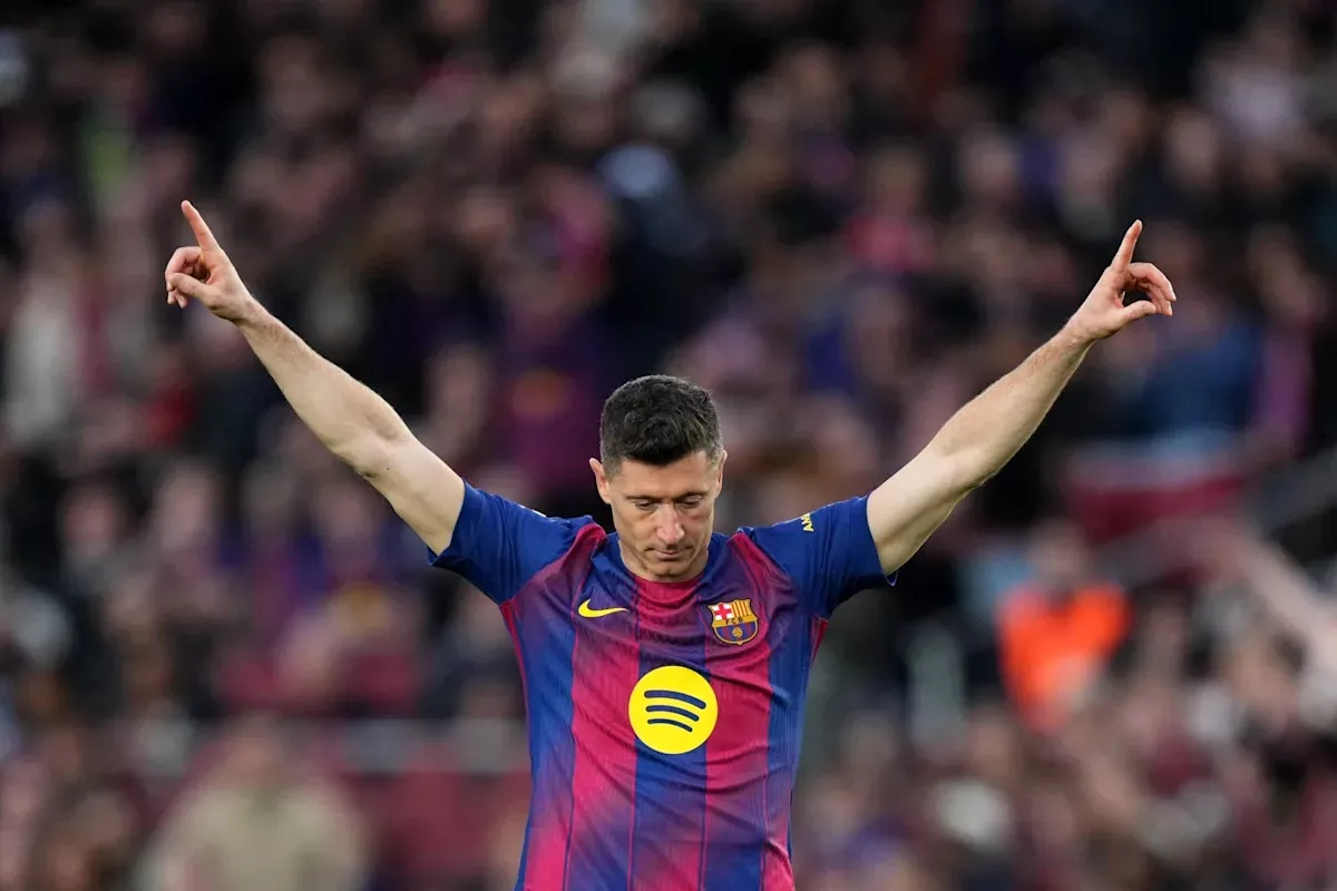 Official: Robert Lewandowski announces Barcelona exit