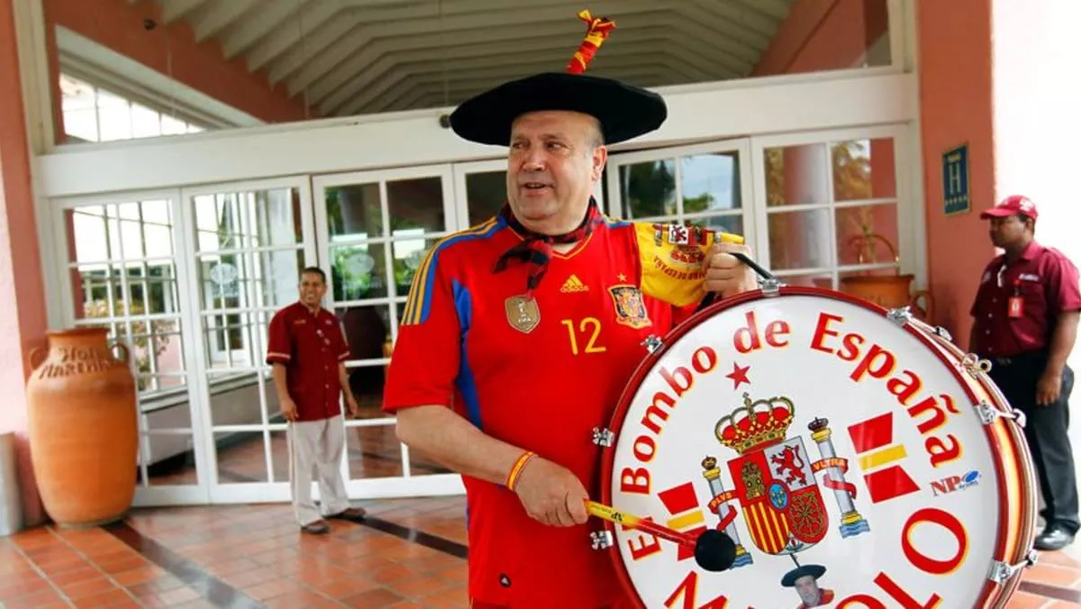 Spain's drumbeat falls silent as superfan Manolo 'el del Bombo' dies at 76