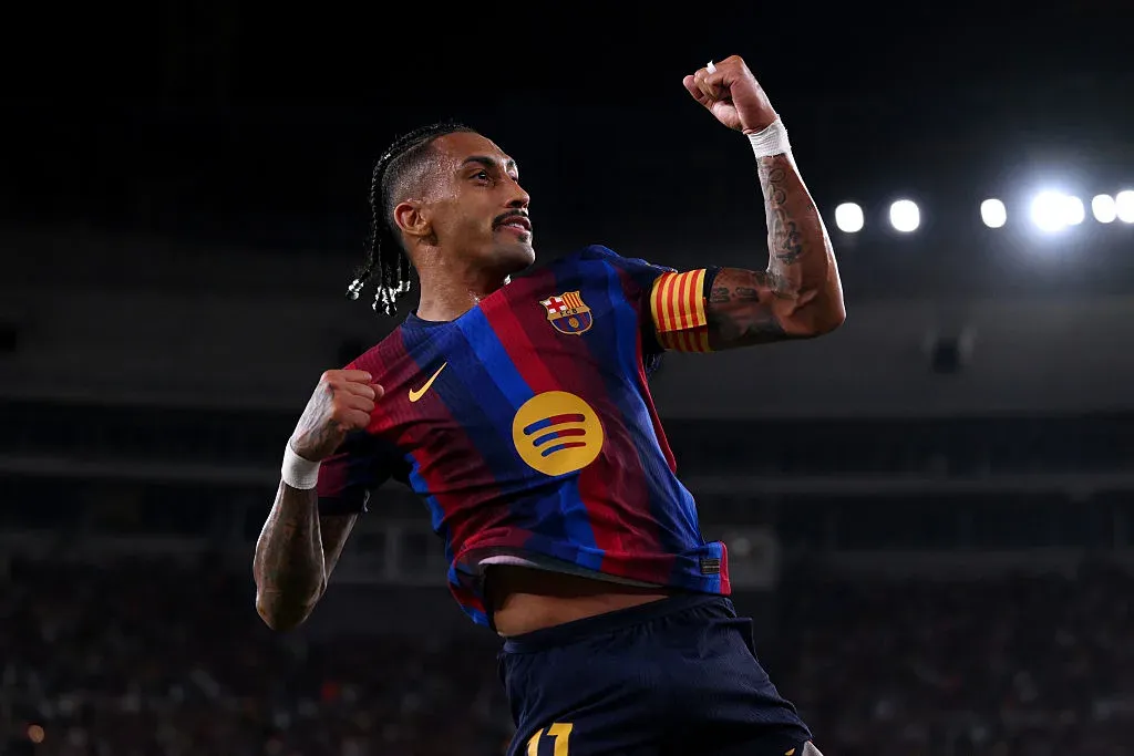  On fire! Raphinha stars in Barça thrashing at Camp Nou