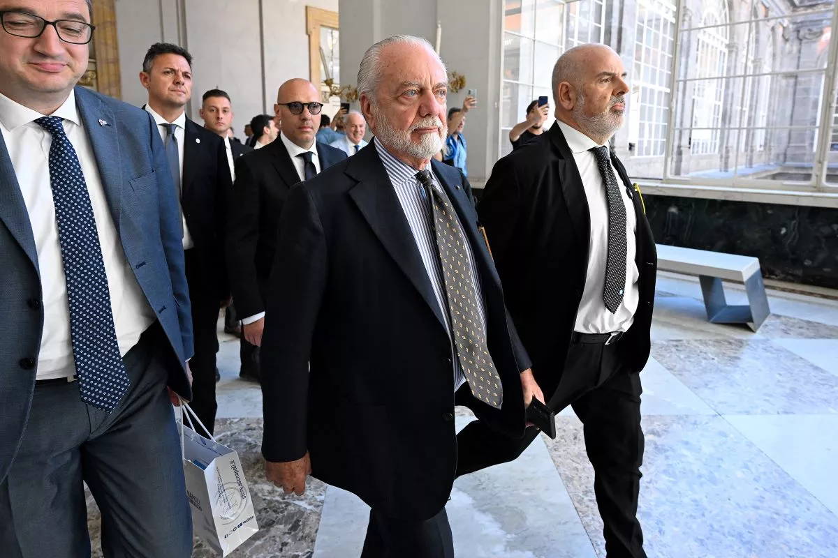 De Laurentiis should listen to Spalletti to avoid losing Conte