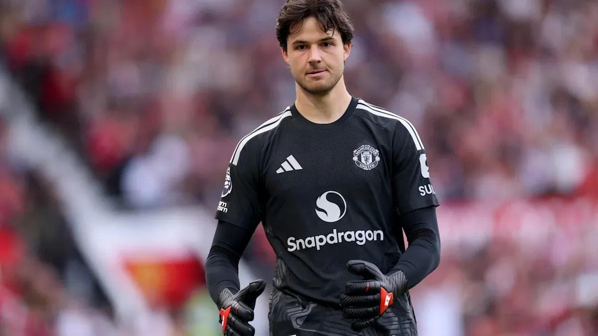 Prolonged international break gives Manchester United’s Senne Lammens a chance to prove himself as the successor to Thibaut Courtois