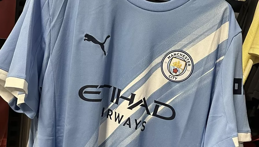 Manchester City’s 2025/26 home shirt spotted on sale in US ahead of launch