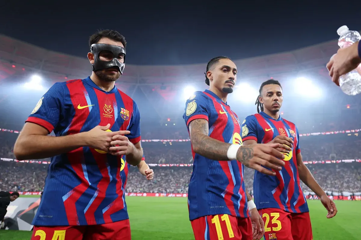 Barcelona defender ready to play against Levante with a protective mask