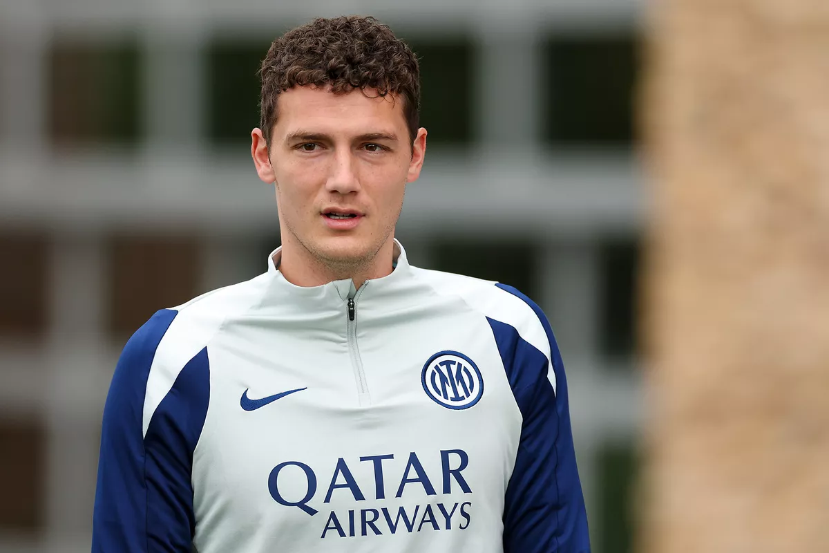 Pavard & Inter destined for split after Marseille loan woes & Theo Hernandez panel photo
