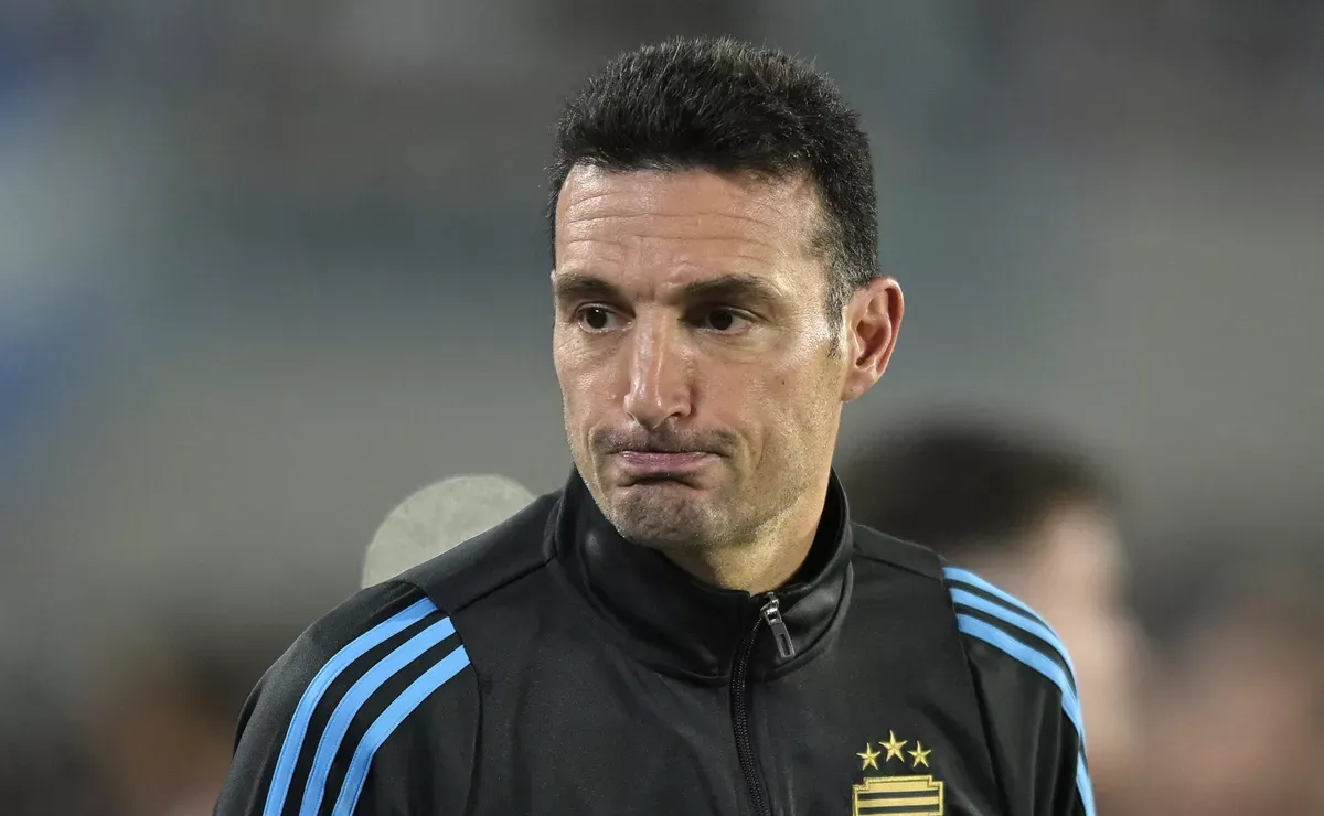 Argentina boss Lionel Scaloni warns players will be cut based on performances ahead of 2026 World Cup squad