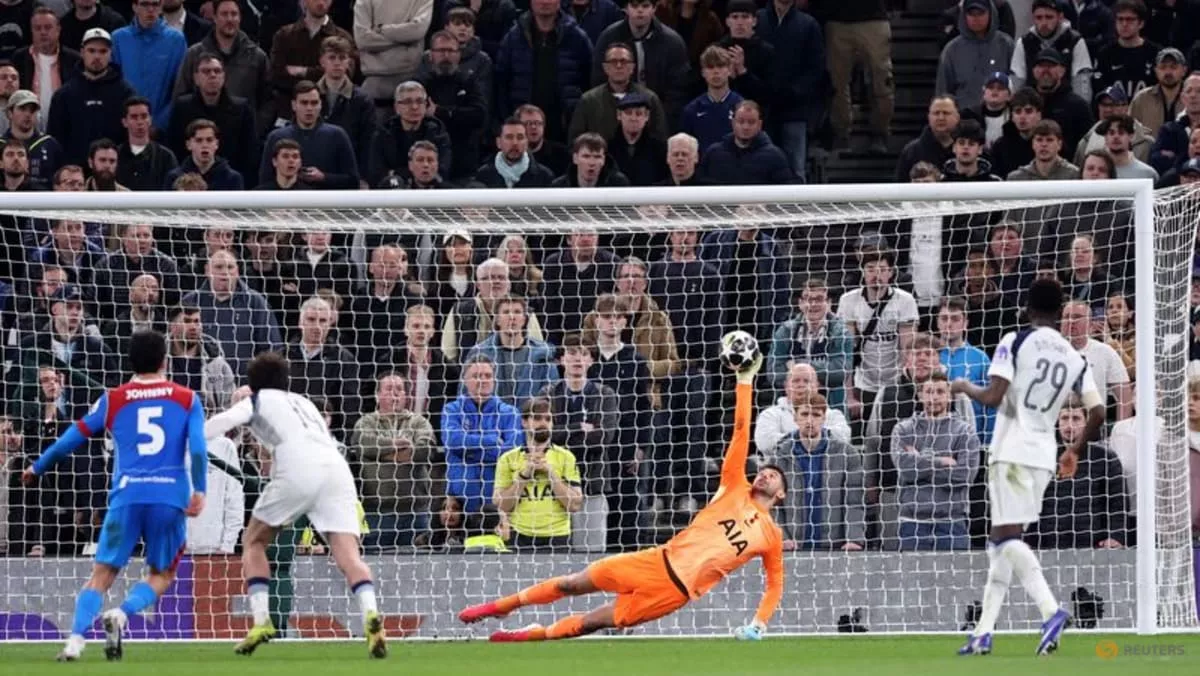 Tottenham keeper Vicario to undergo hernia surgery next week