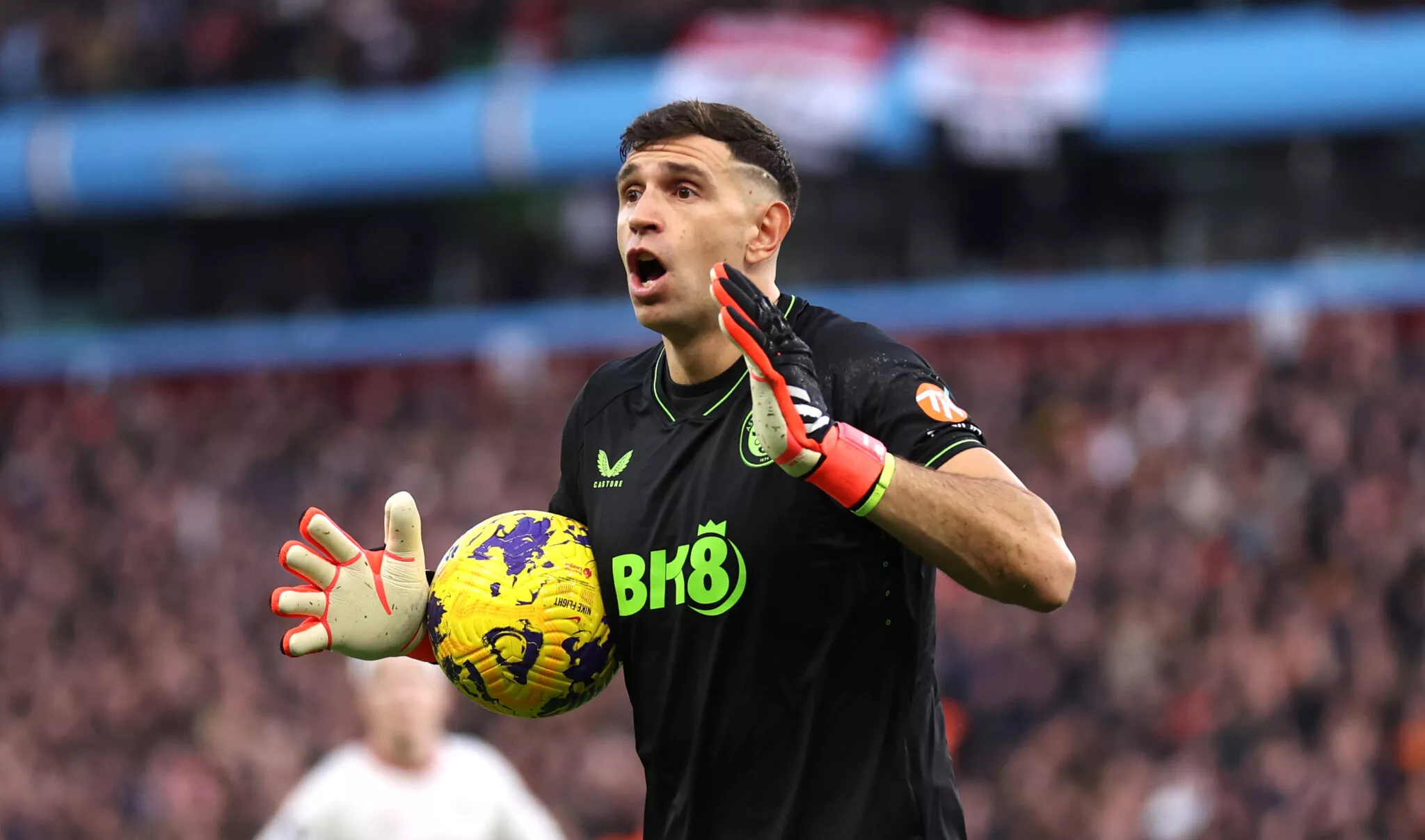Man United move for Emi Martinez as Andre Onana attracts Saudi interest