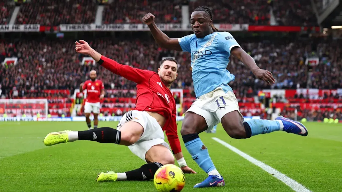 Manchester derby insights: SN's United and City staff go head-to-head on Haaland vs. Fernandes and more