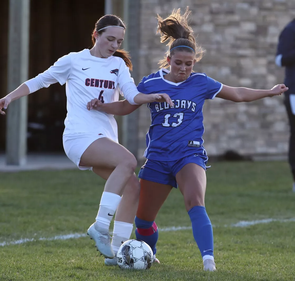 Seniors recall memories, Blue Jay soccer team gets win No. 7