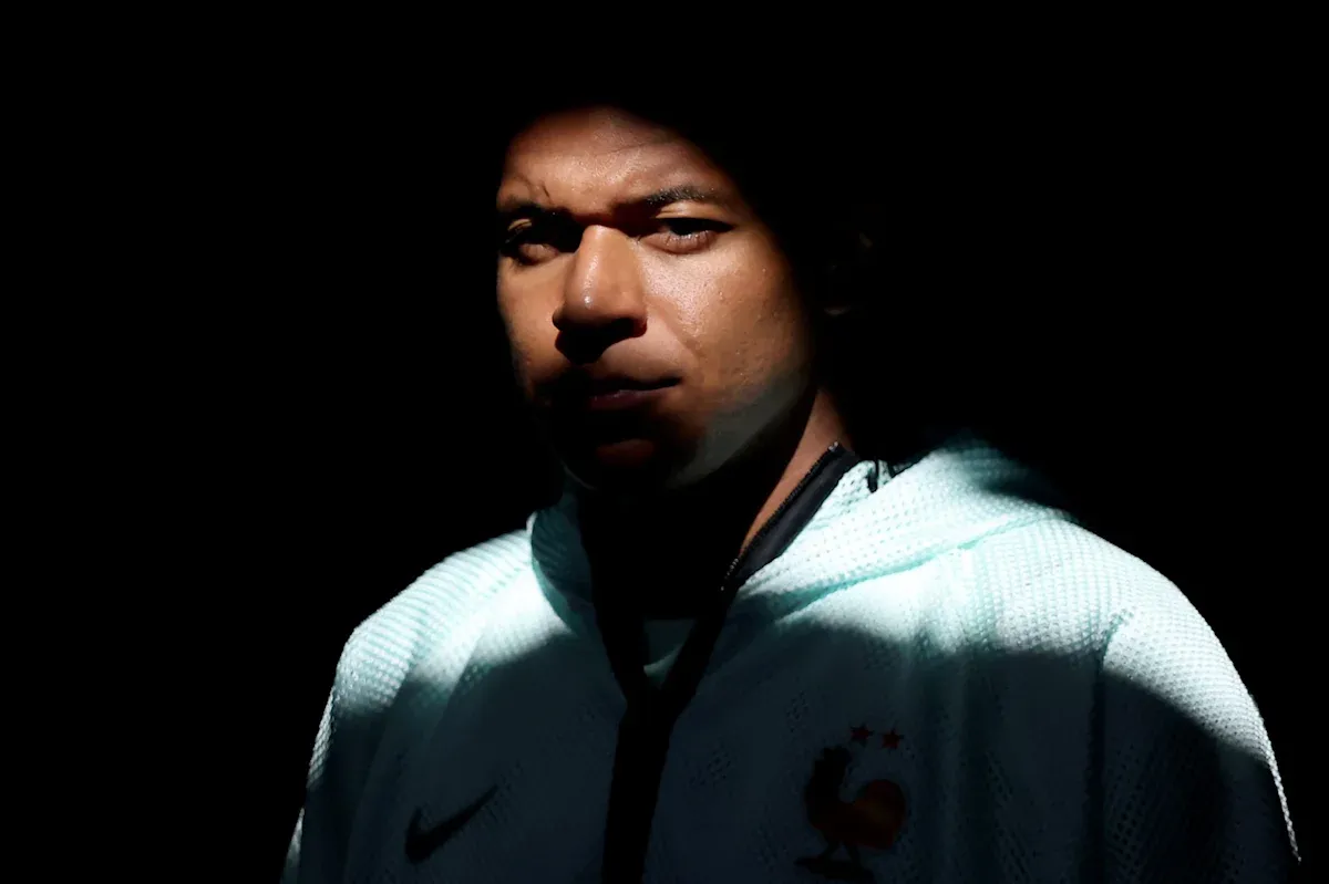 Kylian Mbappe dealt stunning Ballon d’Or blow as France icon backs Khvicha Kvaratskhelia instead