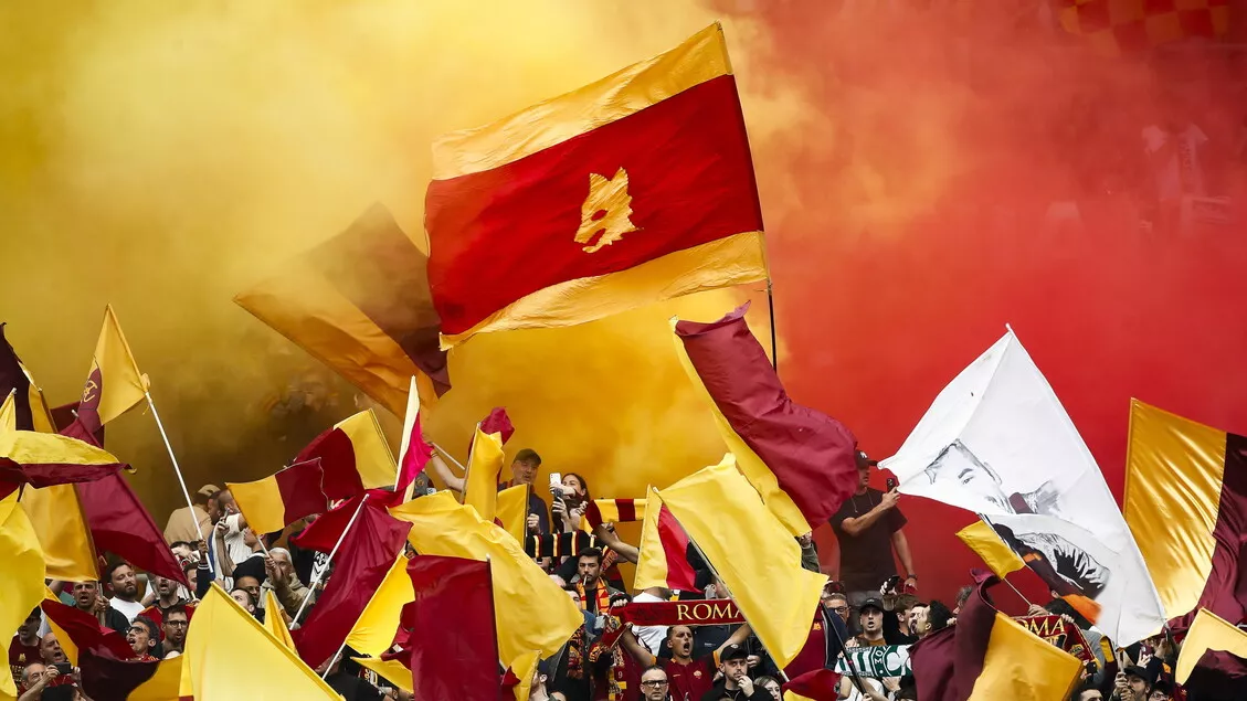 Roma-Fiorentina: i tifosi della Roma durante la partita