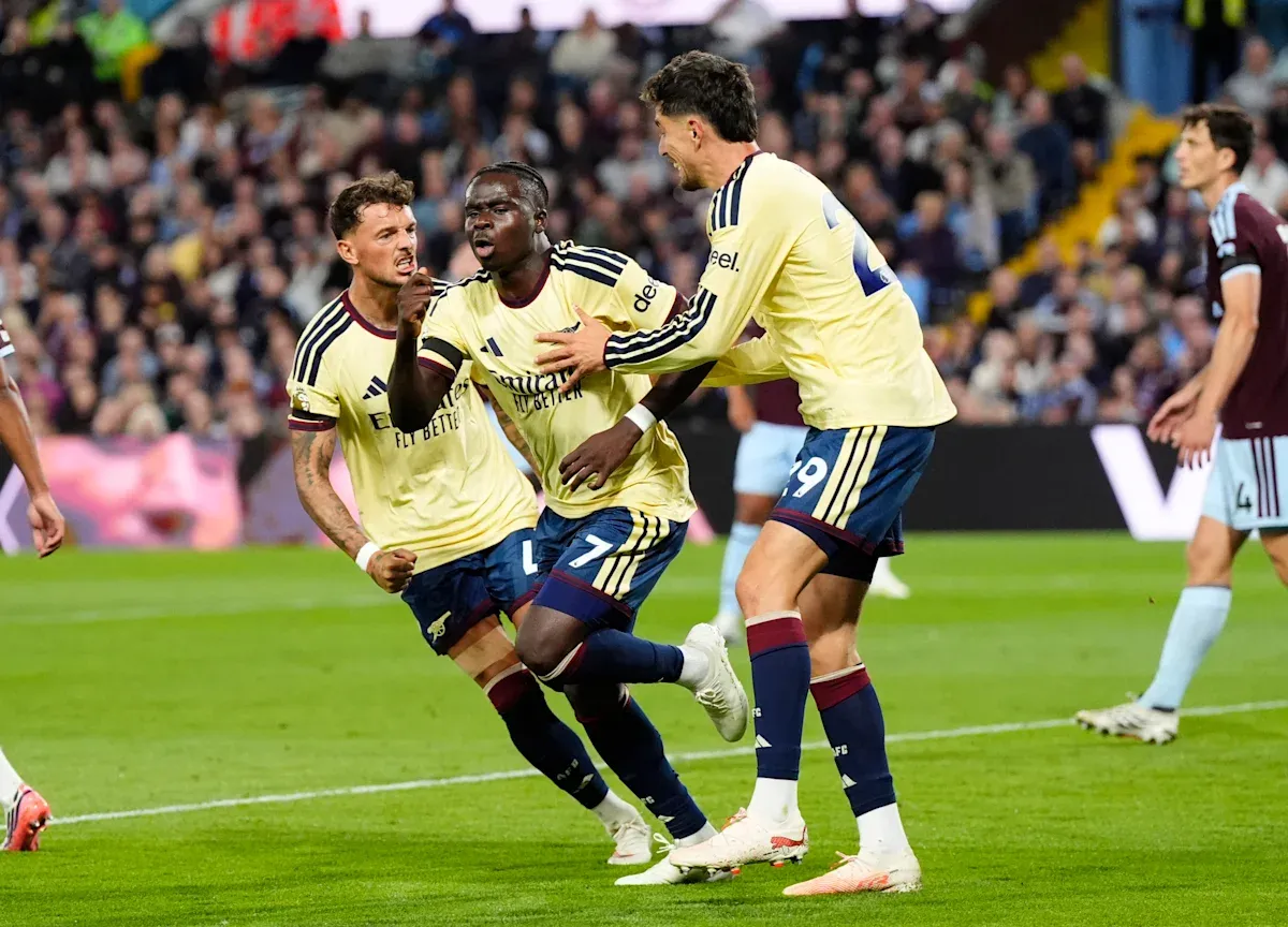 Saka makes the diference as Arsenal down Villa to maintain winning start