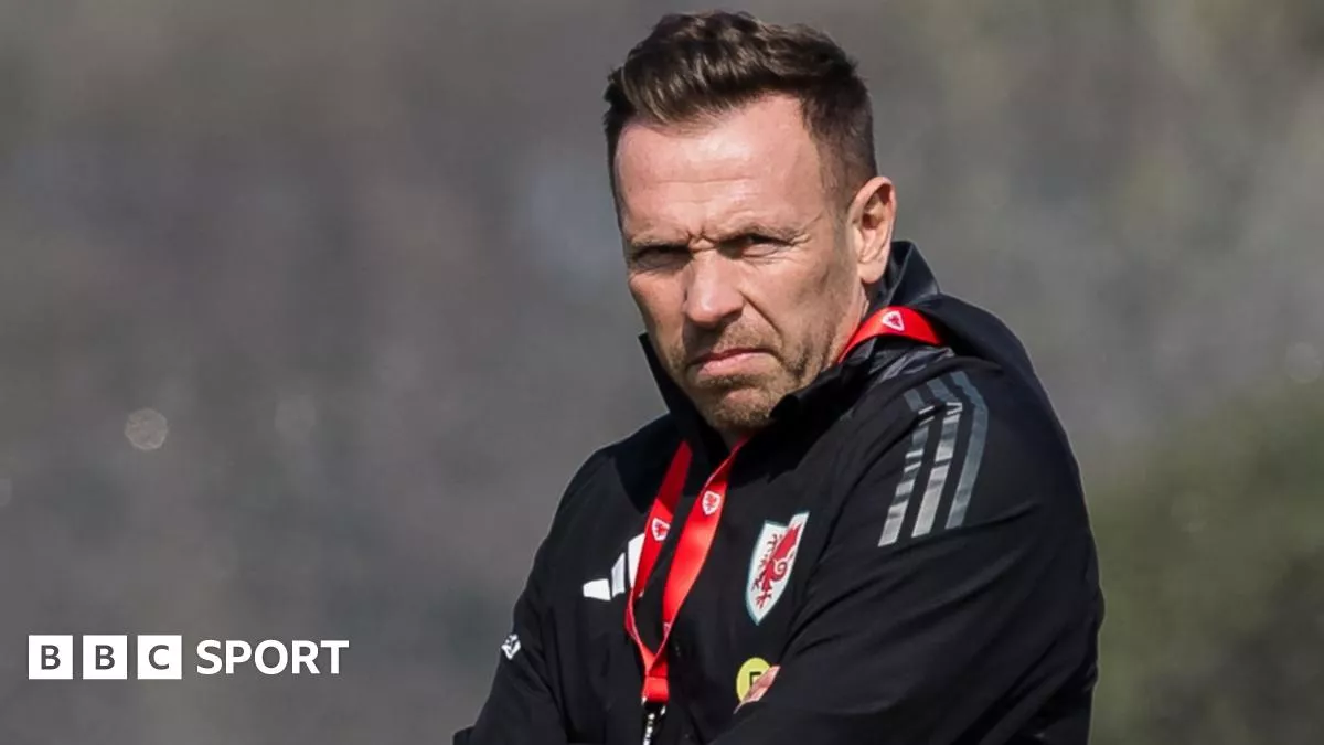 Bellamy heads for Spain without Wales' Premier stars
