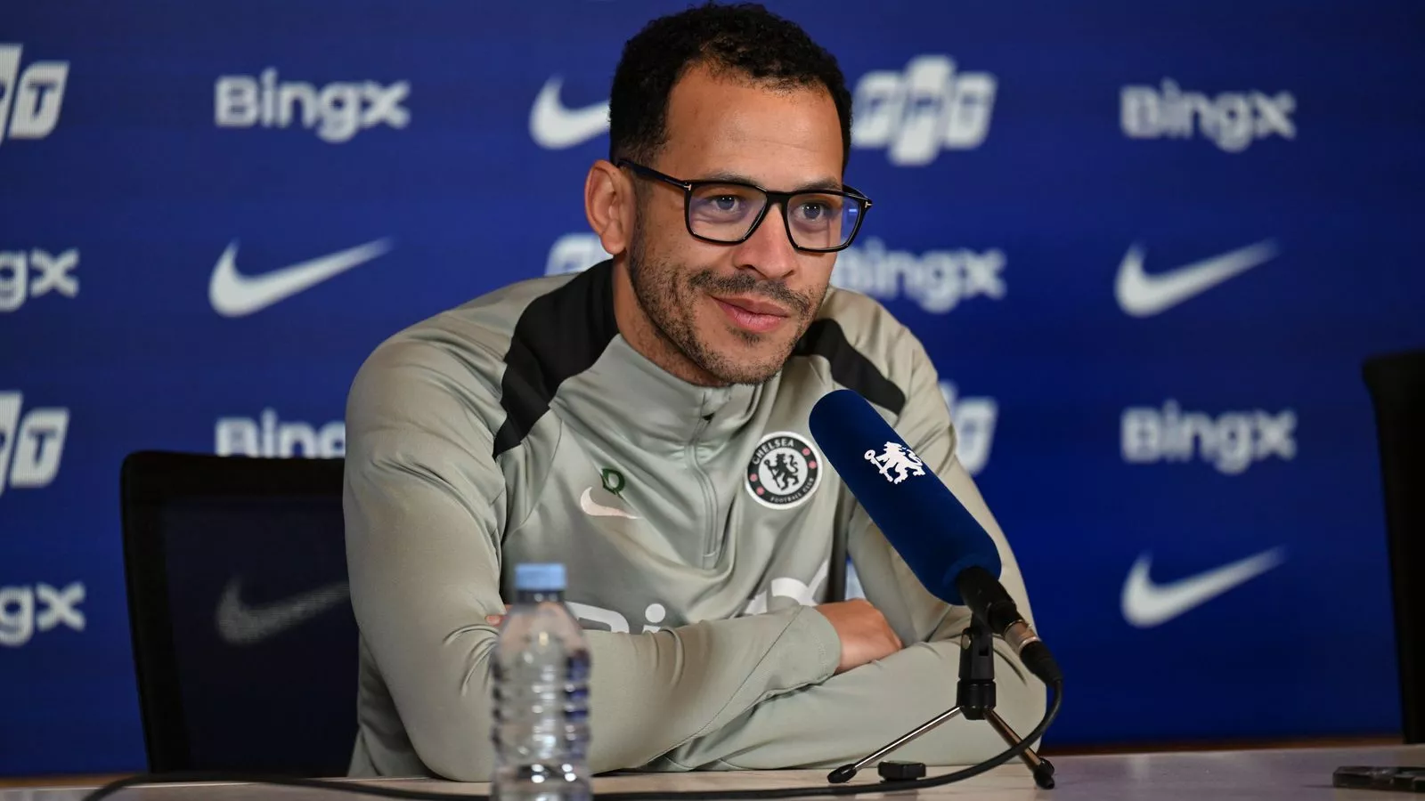 Rosenior on feeling 'at home' at Chelsea already despite living in a hotel