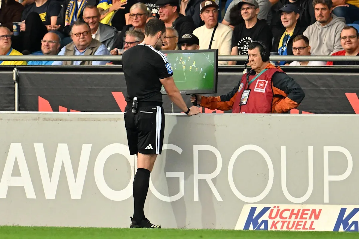 VAR to interfere less this Bundesliga season