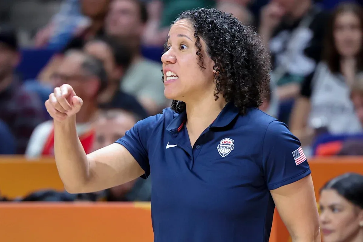 ‘Needs to lose her job’ – Fans slam Kara Lawson after Caitlin Clark’s limited minutes in FIBA semifinal against Spain