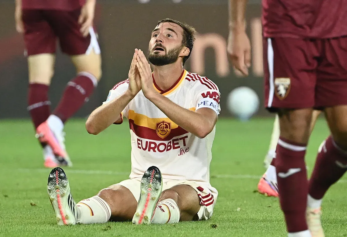 Malen, Wesley, Cristante Nursing Injuries & More International Break Bullets