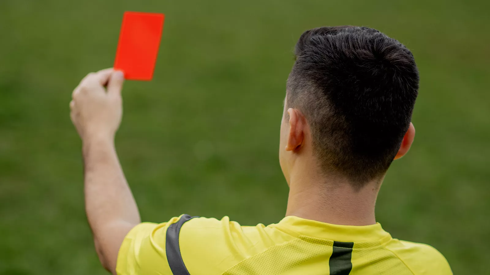English Soccer Ref Calls Off Game After Finding Poop In His Shoe In The Locker Room At Halftime