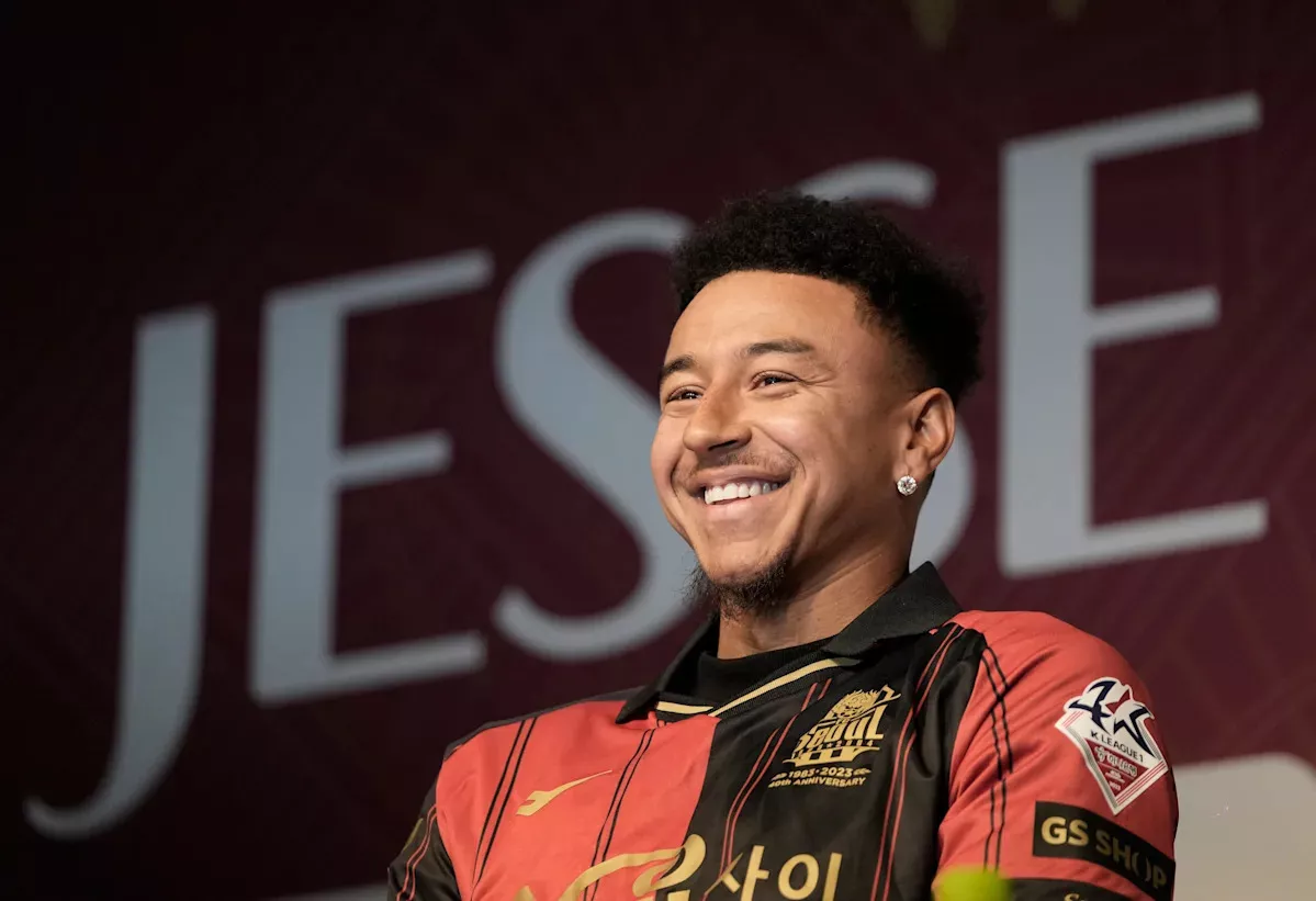Former England and Man United forward Jesse Lingard signs for Brazil's Corinthians