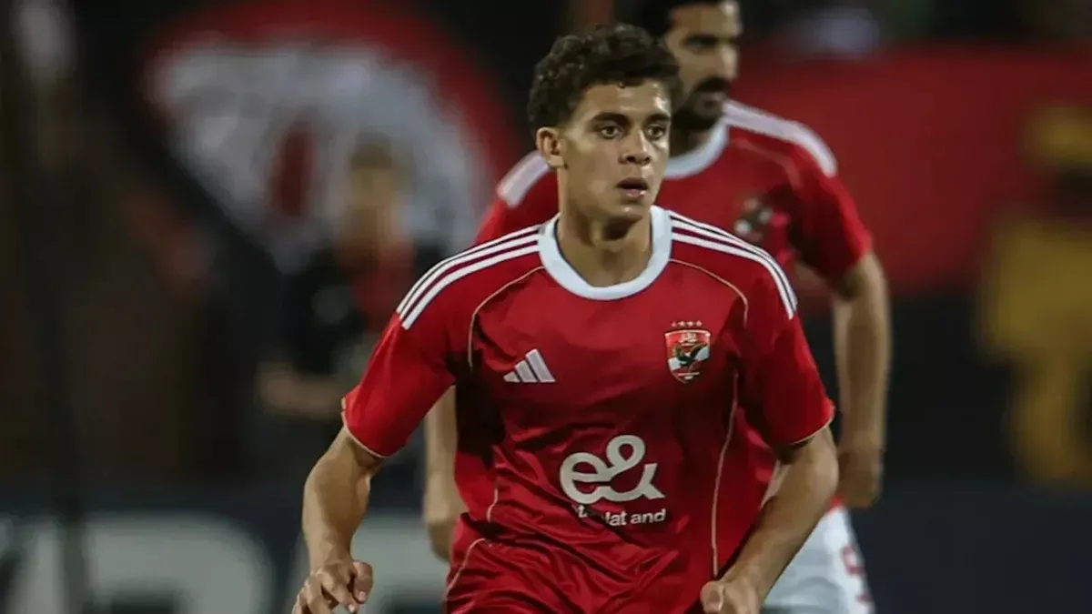 Barcelona agree €3 million plus €5 million loan-to-buy deal for teenage striker