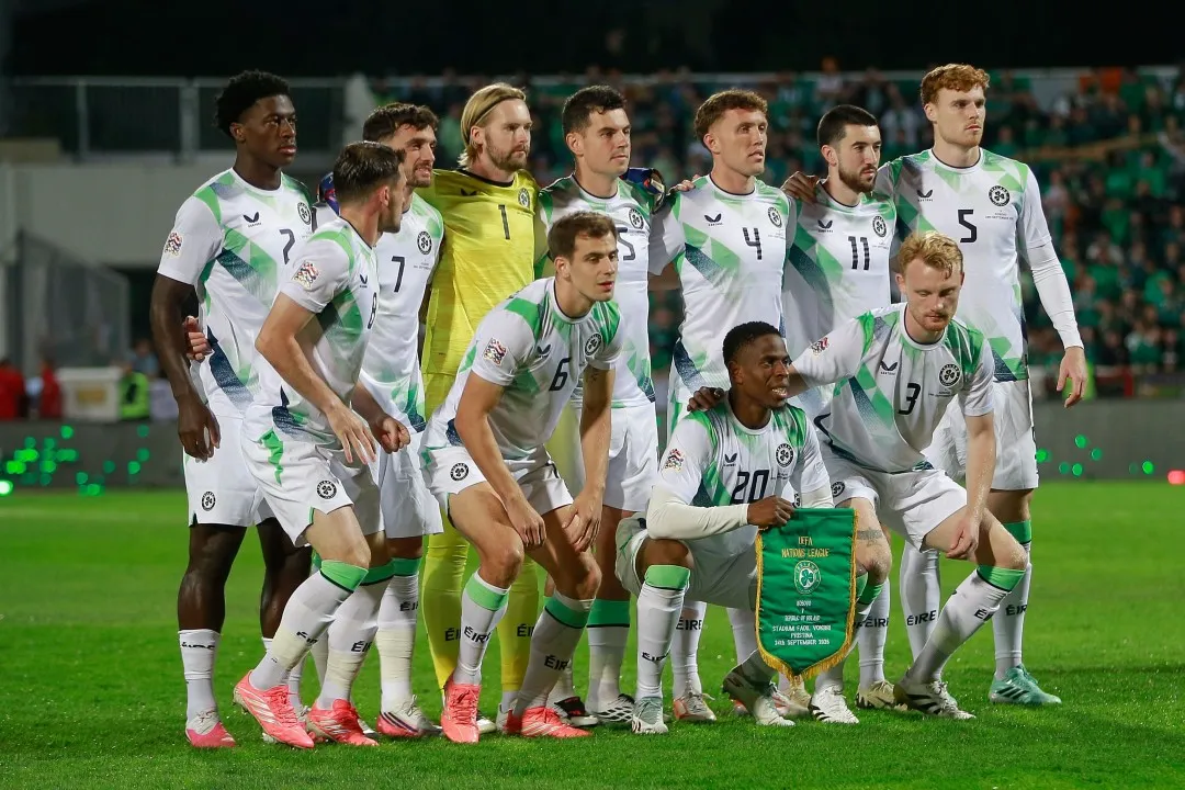 Irish Team Votes to Play Israel, Wear Black Armbands for Gaza