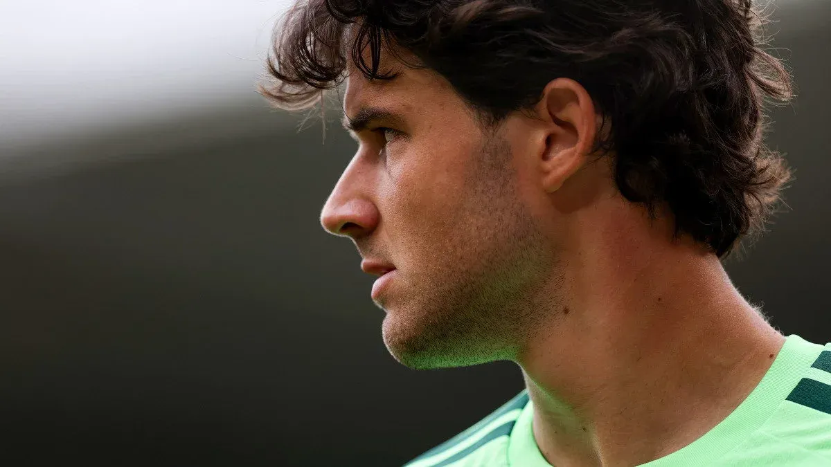 1 clean sheet, 6 saves: Man United man stars as World Cup error is condemned to the past