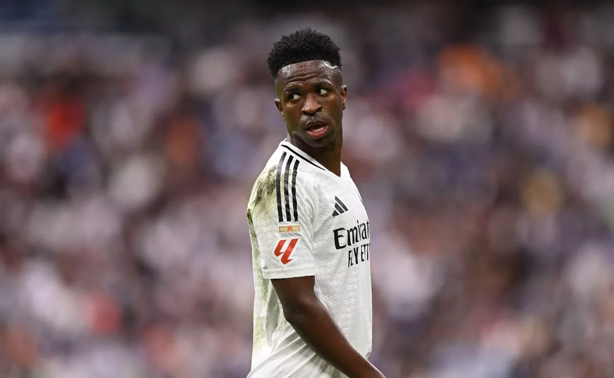 Vinicius set to sign a record-breaking contract with Real Madrid