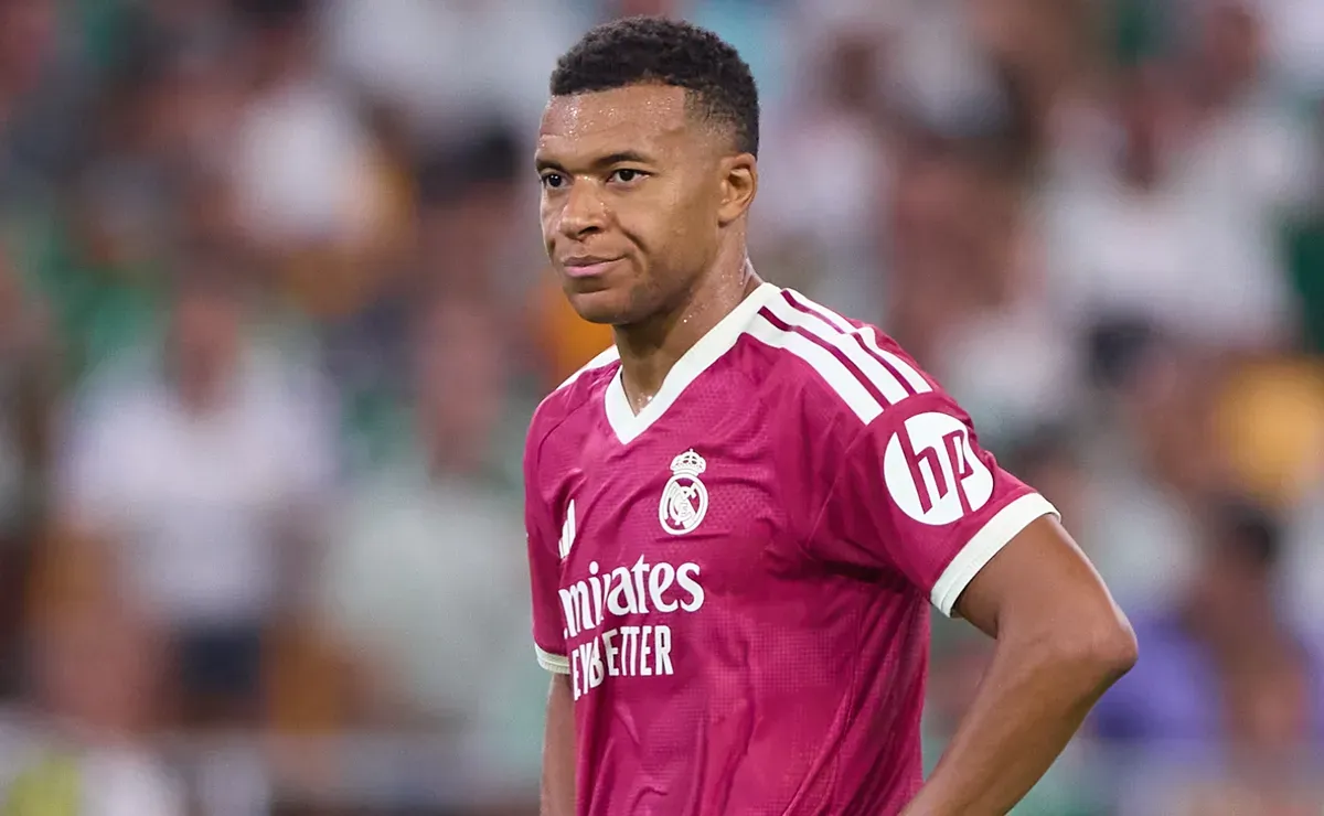 Kylian Mbappe gets real about viral ‘dictator’ memes ahead of the 2026 Ballon d’Or