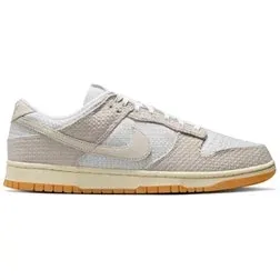 Nike End of Summer Deals at Dick’s Sporting Goods: Up to 50% off + free shipping w/ $49