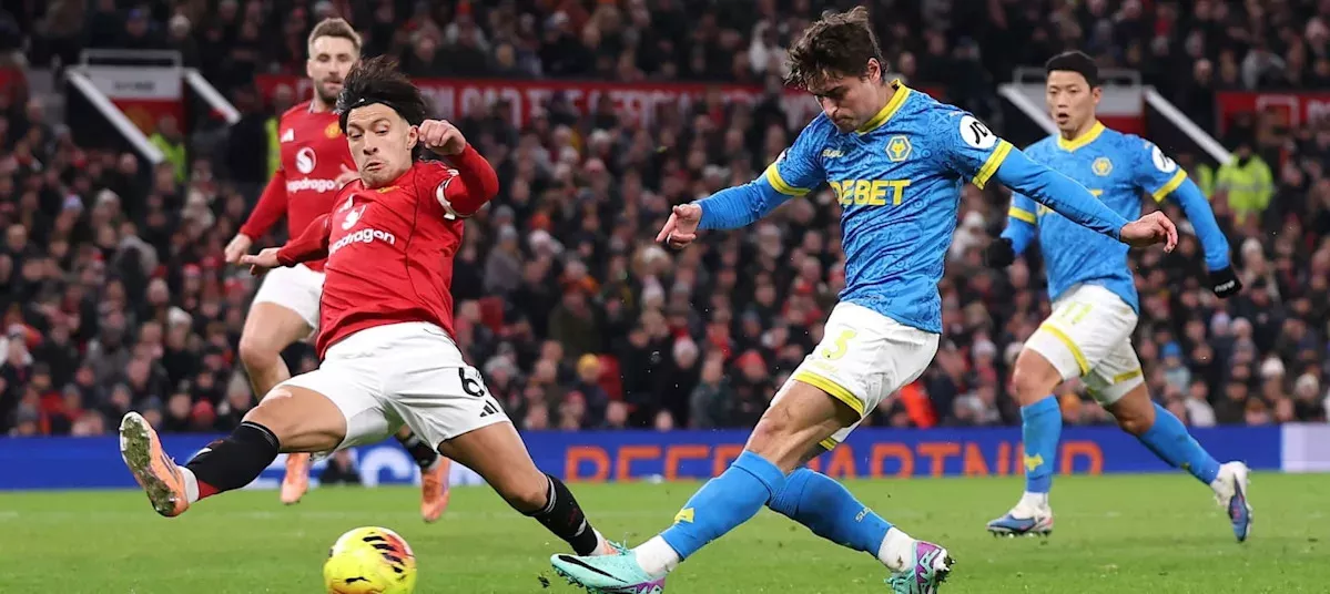 Lisandro Martinez suffers setback during training