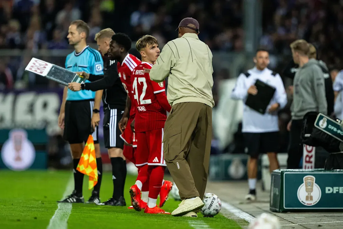Vincent Kompany impressed with composure shown by Bayern Munich