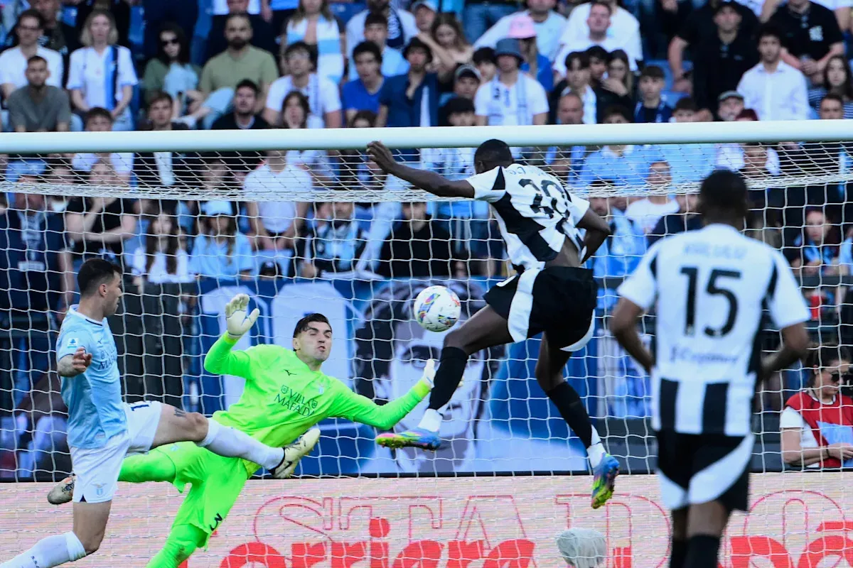 Lazio snatches draw against 10-man Juventus in Serie A