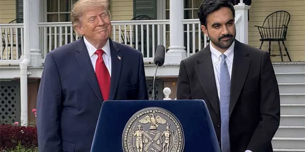 Trump confusion caught on camera during 'awkward' appearance with Mamdani