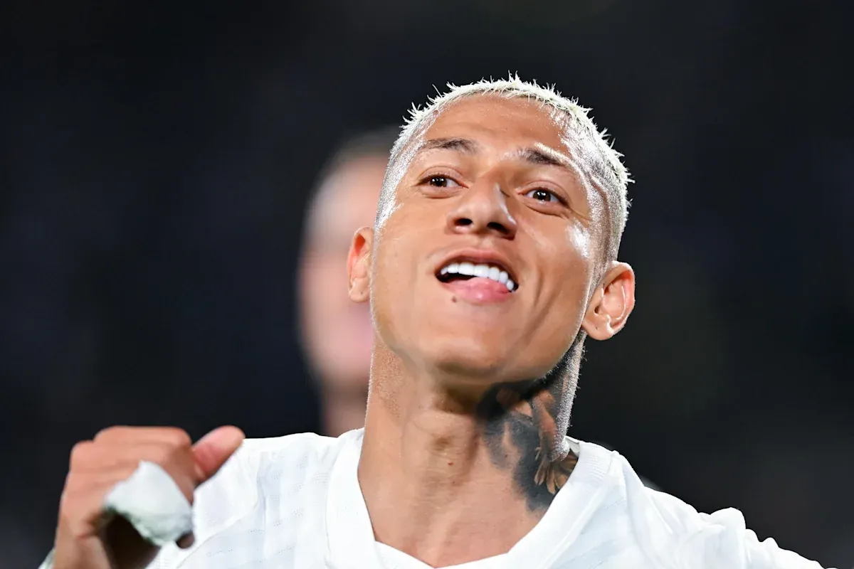 Richarlison now likely to stay at Spurs after Everton move collapses