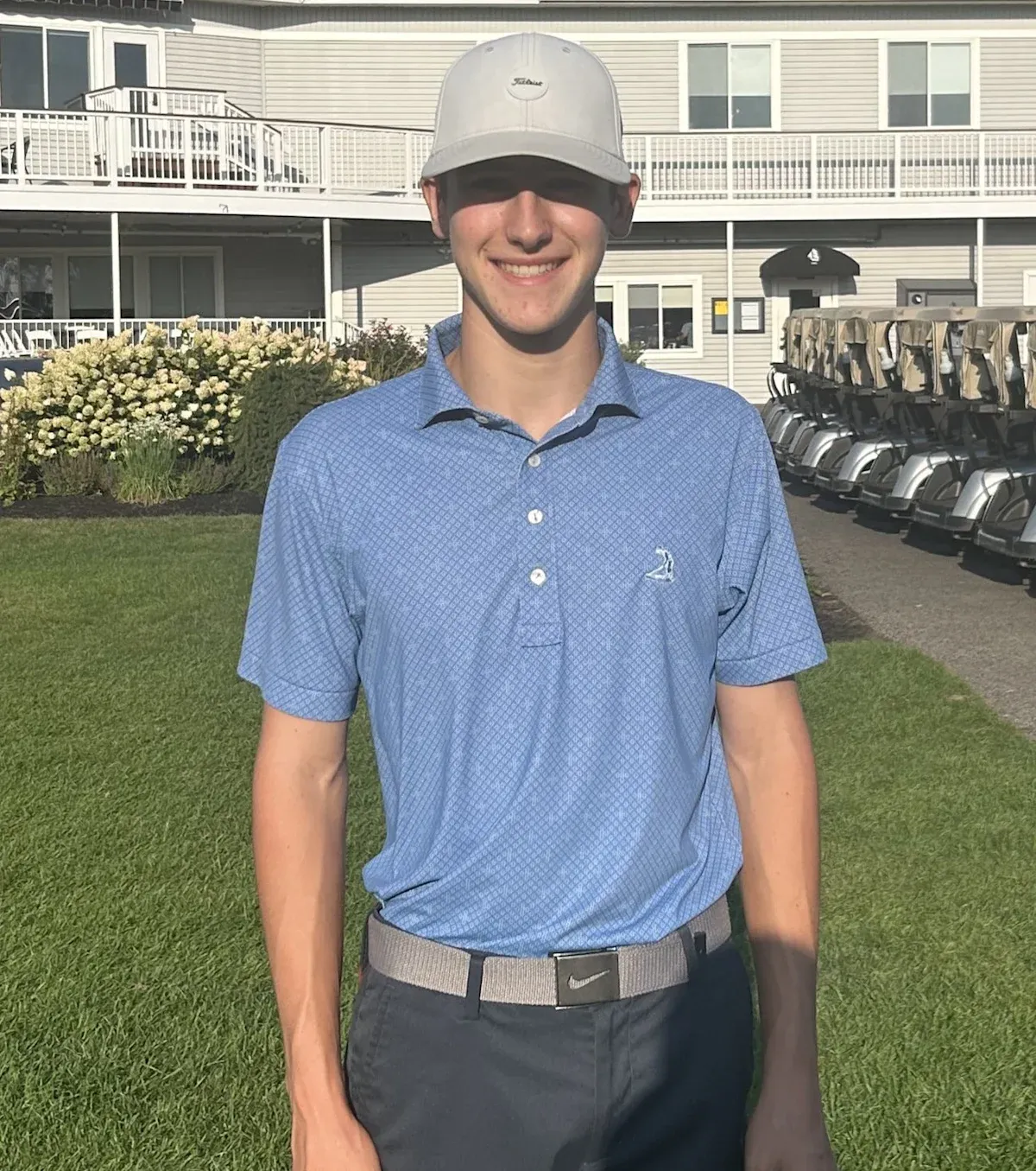 Portsmouth, Dover golf remain undefeated: Monday Seacoast roundup